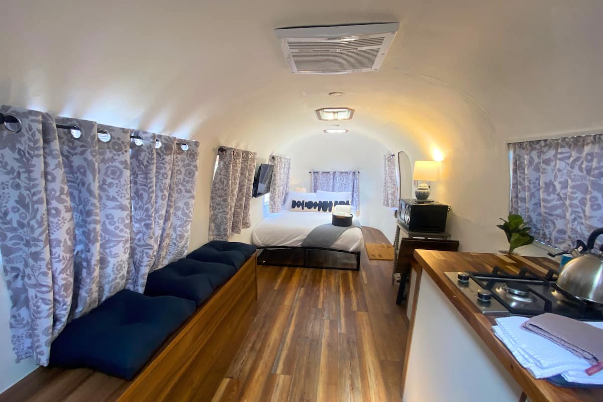 Delightful Vintage Airstream on the Colorado River (18) | 1 bedroom, individually decorated, free WiFi, bed sheets