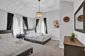 4 bedrooms, desk, iron/ironing board, travel crib