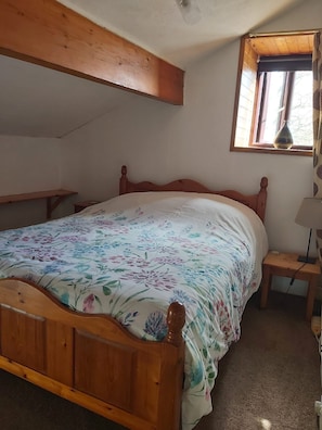 1 habitación, wifi y ropa de cama