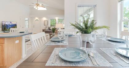Wonderful Island Home | Peaceful Wooded Section