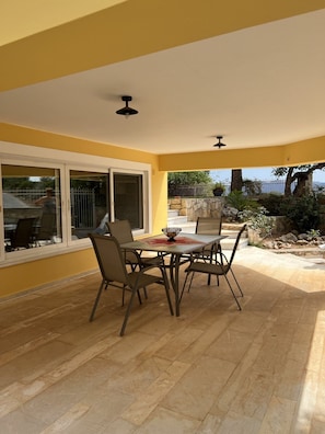 Restauration extérieure