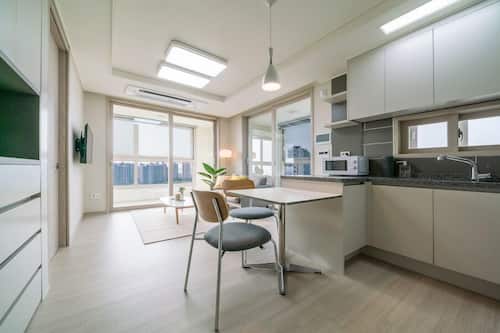 Premier Suite | Private kitchen