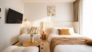 Studio | Memory foam beds, blackout drapes, soundproofing, iron/ironing board
