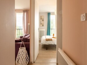 1 bedroom, Internet