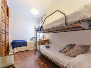 2 Schlafzimmer, Bügeleisen/Bügelbrett, WLAN