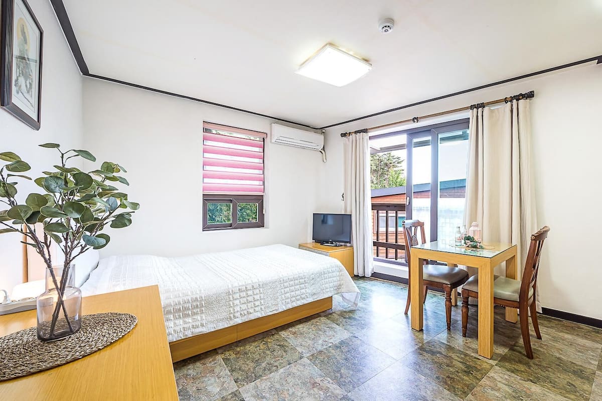 Habitación básica, 1 habitación (Byeolttongbyeol (aegyeondongban)) | 1 habitación y wifi gratis
