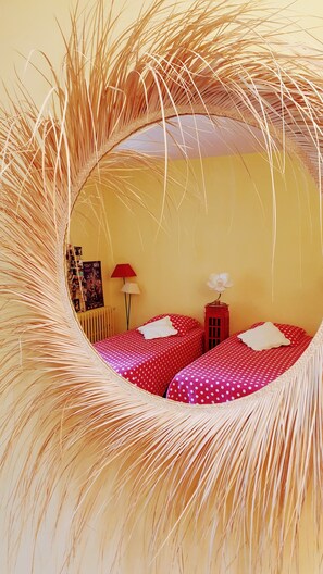 4 bedrooms, iron/ironing board, free WiFi, bed sheets