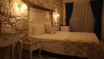 Ropa de cama de alta calidad, minibar y sistema de insonorización