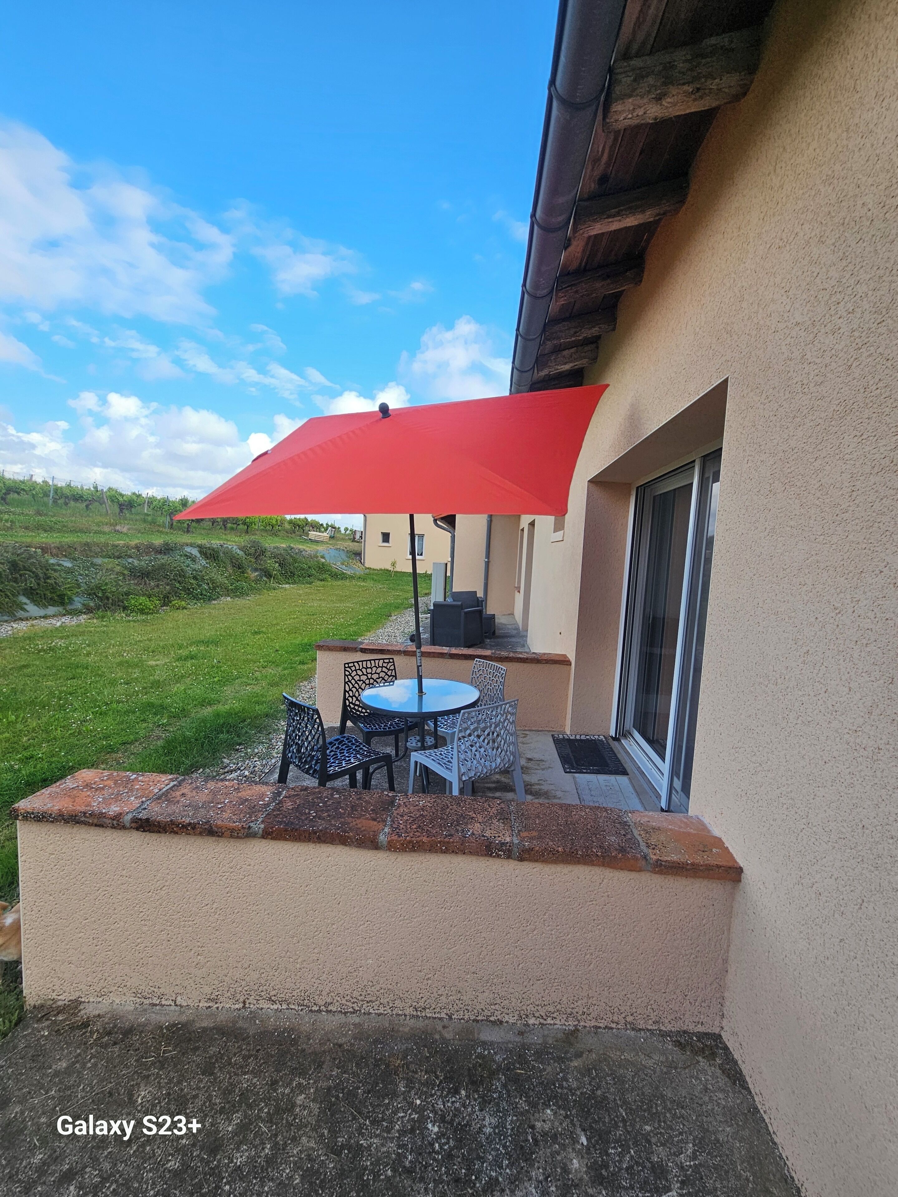 Comfort kamer, uitzicht op wijngaard | Luxe beddengoed, bedden met traagschuimmatrassen