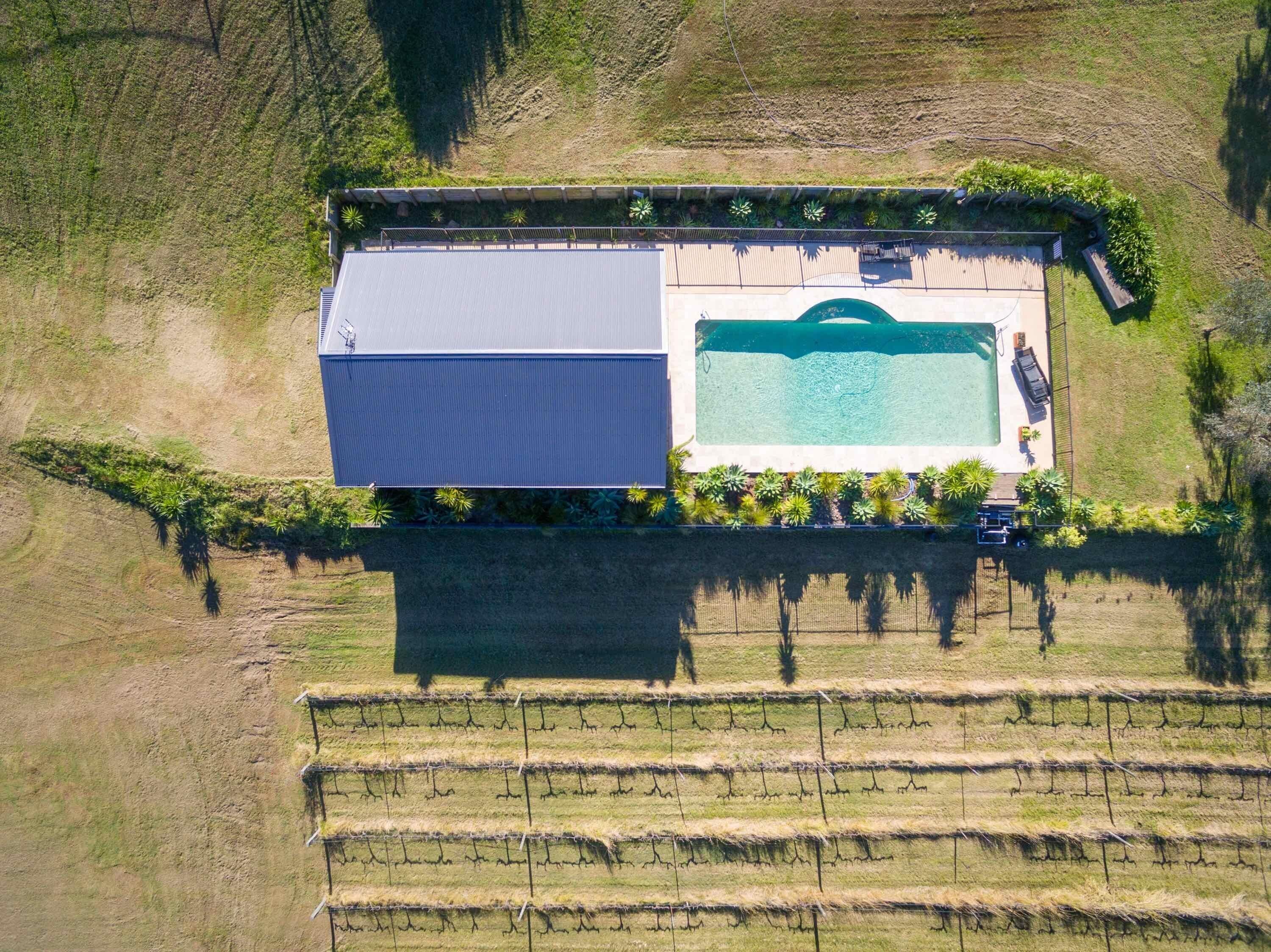 Sovereign Hill Country Estate - Group accommodation on scenic estate — image 8