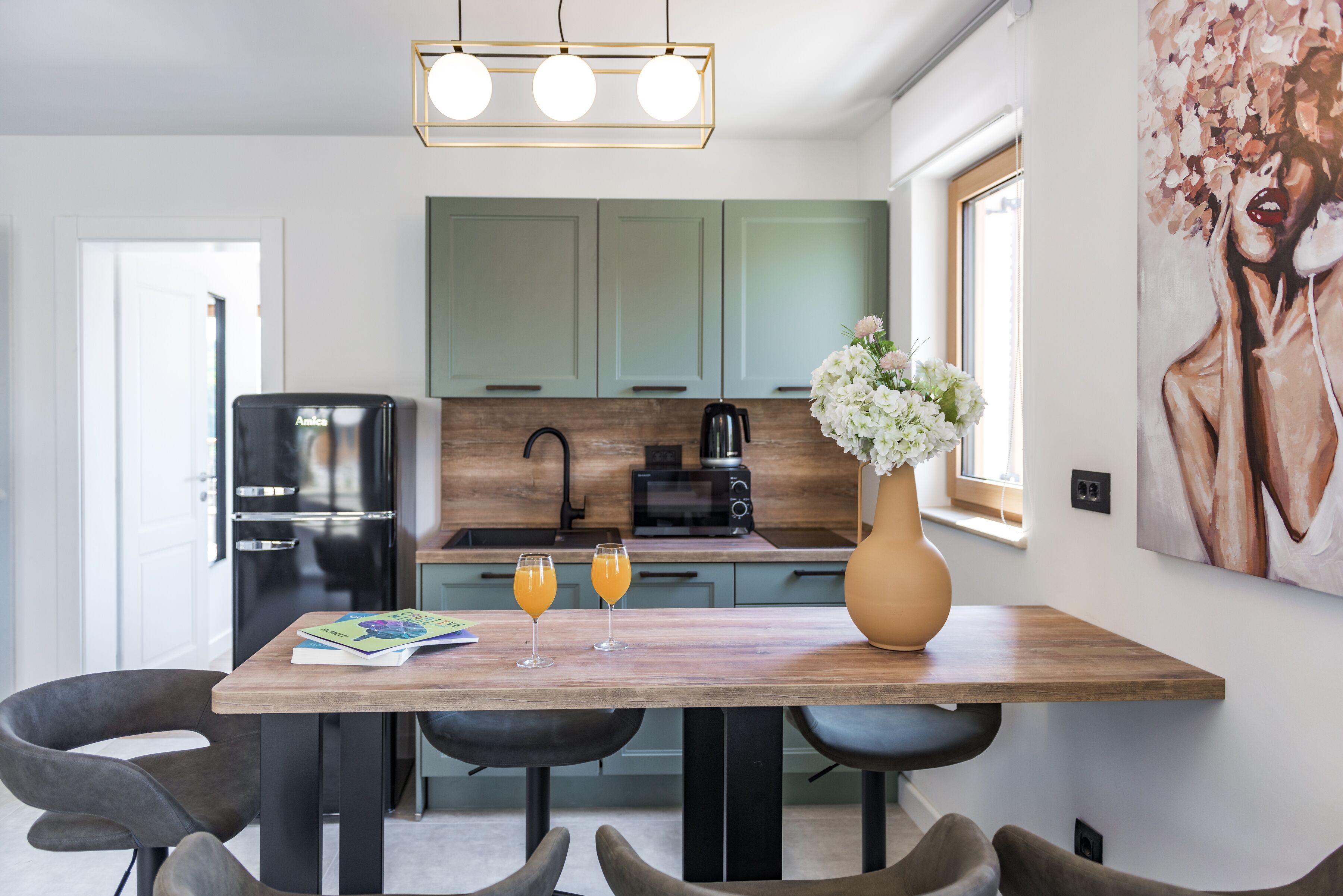 Private kitchen