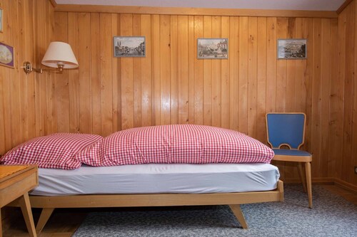 Chalet für 7 Personen, mit viel Platz, gemütlich und in bester Lage