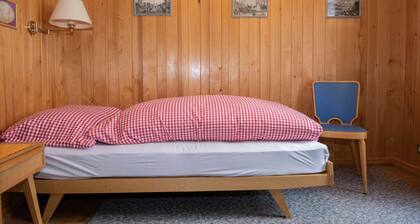 Chalet für 7 Personen, mit viel Platz, gemütlich und in bester Lage