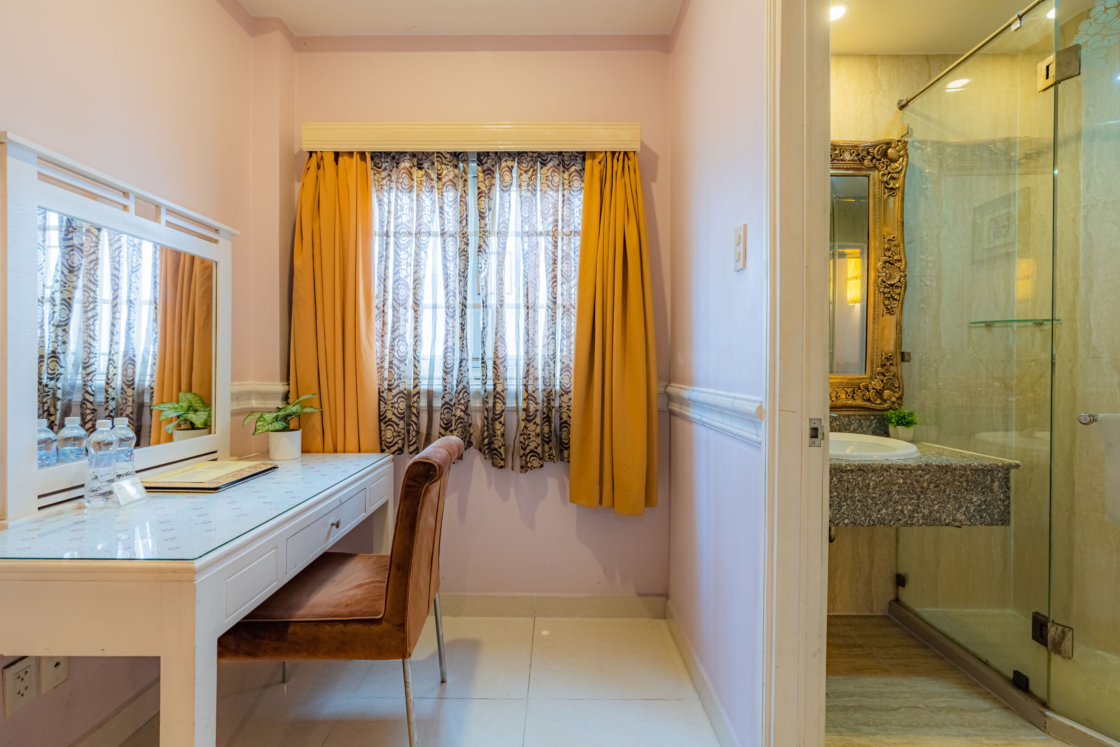 Photo - Fortune 1127 Central Hotel