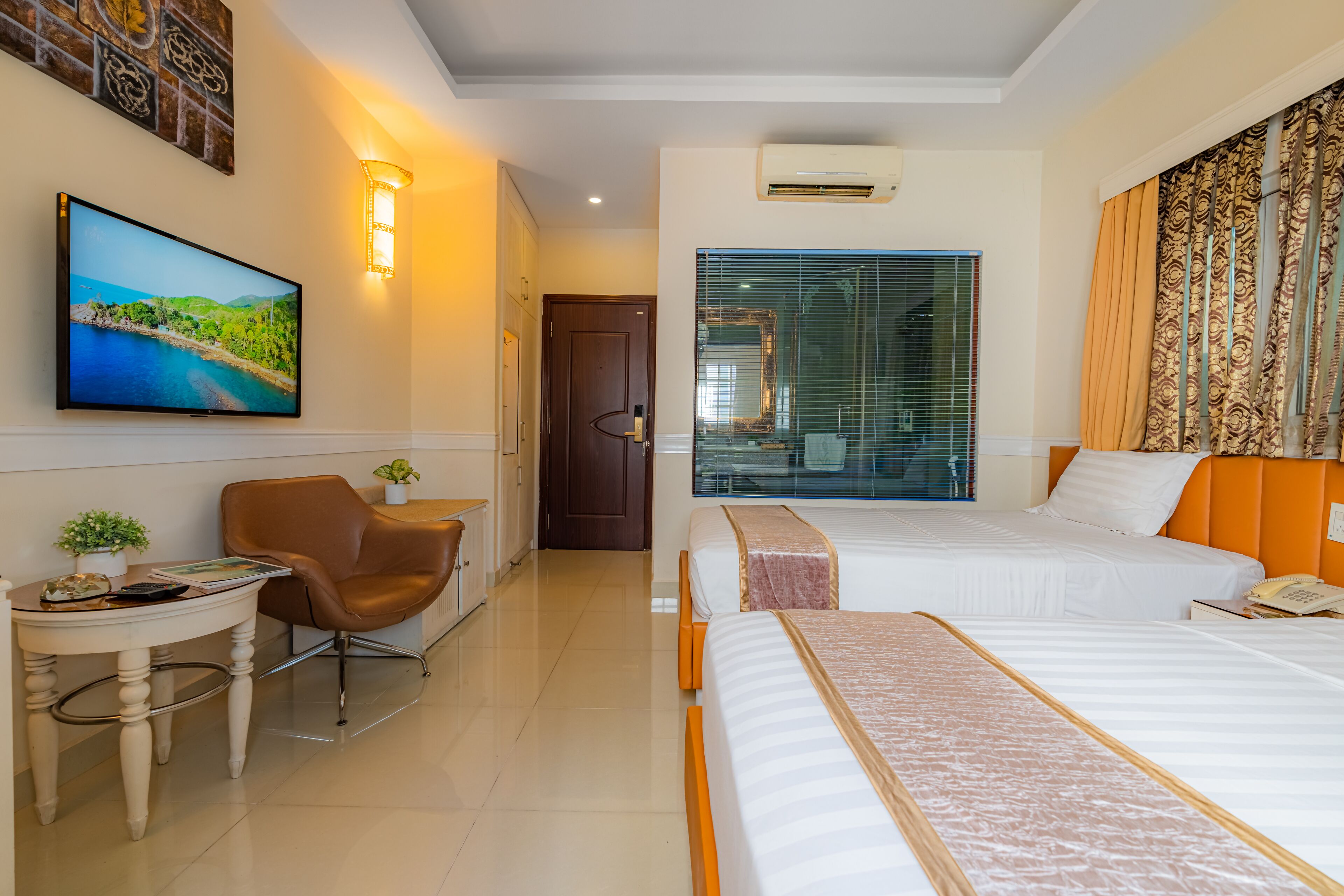 Photo - Fortune 1127 Central Hotel