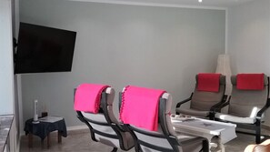 Interior - DM: Directly on the beach, terrace, sea view & garden (S'Estany d'en Mas)