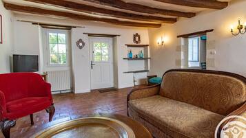 Televisie en een open haard