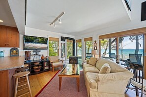 Smart-TV, DVD-Player, Drucker