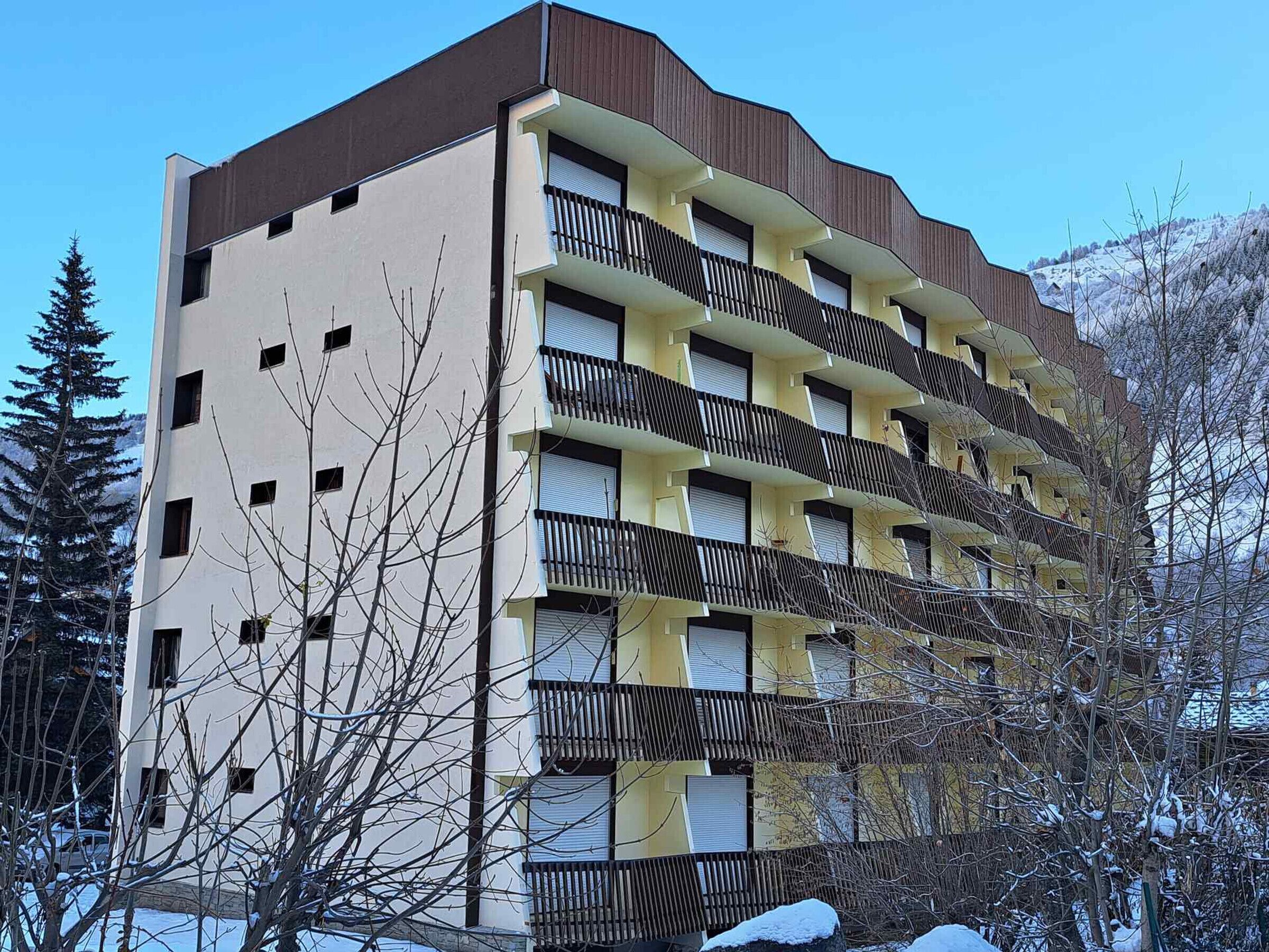 Extérieur