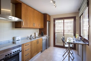 Fridge, microwave, oven, dishwasher