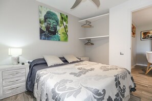 1 bedroom, iron/ironing board, bed sheets - Family Apartment in leisure centre - UHC ARQUUS II (Salou)