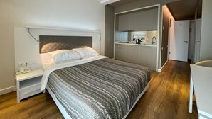 Studiosuite – deluxe, 1 kingsize-seng, ikke-røyk, sjøutsikt