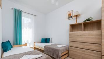 1 Schlafzimmer, Bügeleisen/Bügelbrett, Bettwäsche