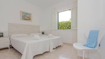 2 dormitorios, tabla de planchar con plancha, wifi y ropa de cama