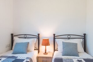 2 chambres, Wi-Fi gratuit, draps fournis