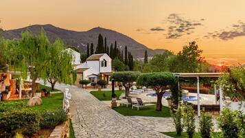 Enceinte de lâhĂ©bergement