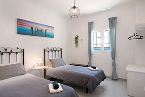 2 habitaciones, tabla de planchar con plancha y wifi gratis 