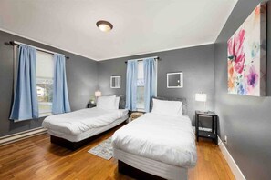 3 bedrooms, iron/ironing board, travel cot, free WiFi