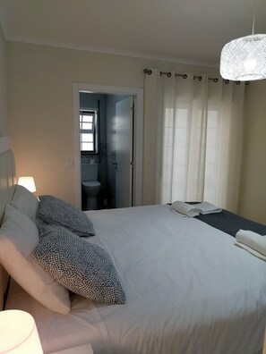 1 bedroom, in-room safe, individually decorated, individually furnished
