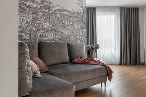 Standard-Apartment | Wohnbereich | Kinderspielzeug