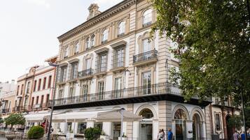 Voorkant van accommodatie