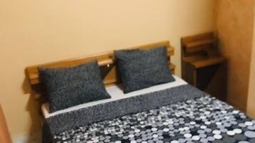 2 chambres, Wi-Fi gratuit, draps fournis