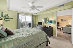 3 bedrooms, iron/ironing board, free Internet - Bel Mare 202! Gorgeous 3 bedroom downtown with outdoor pool, pkg 2 cars, 2 blocks to beach and boards. (Ocean City)