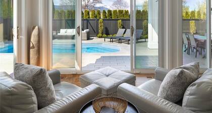 Luxury Escape - Private Pool and Hot Tub (minutes to downtown) BL: 4090550