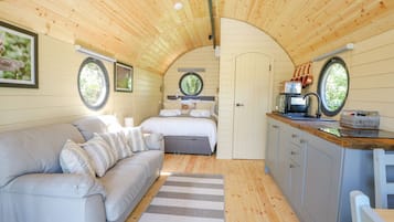 Cottage | Interior