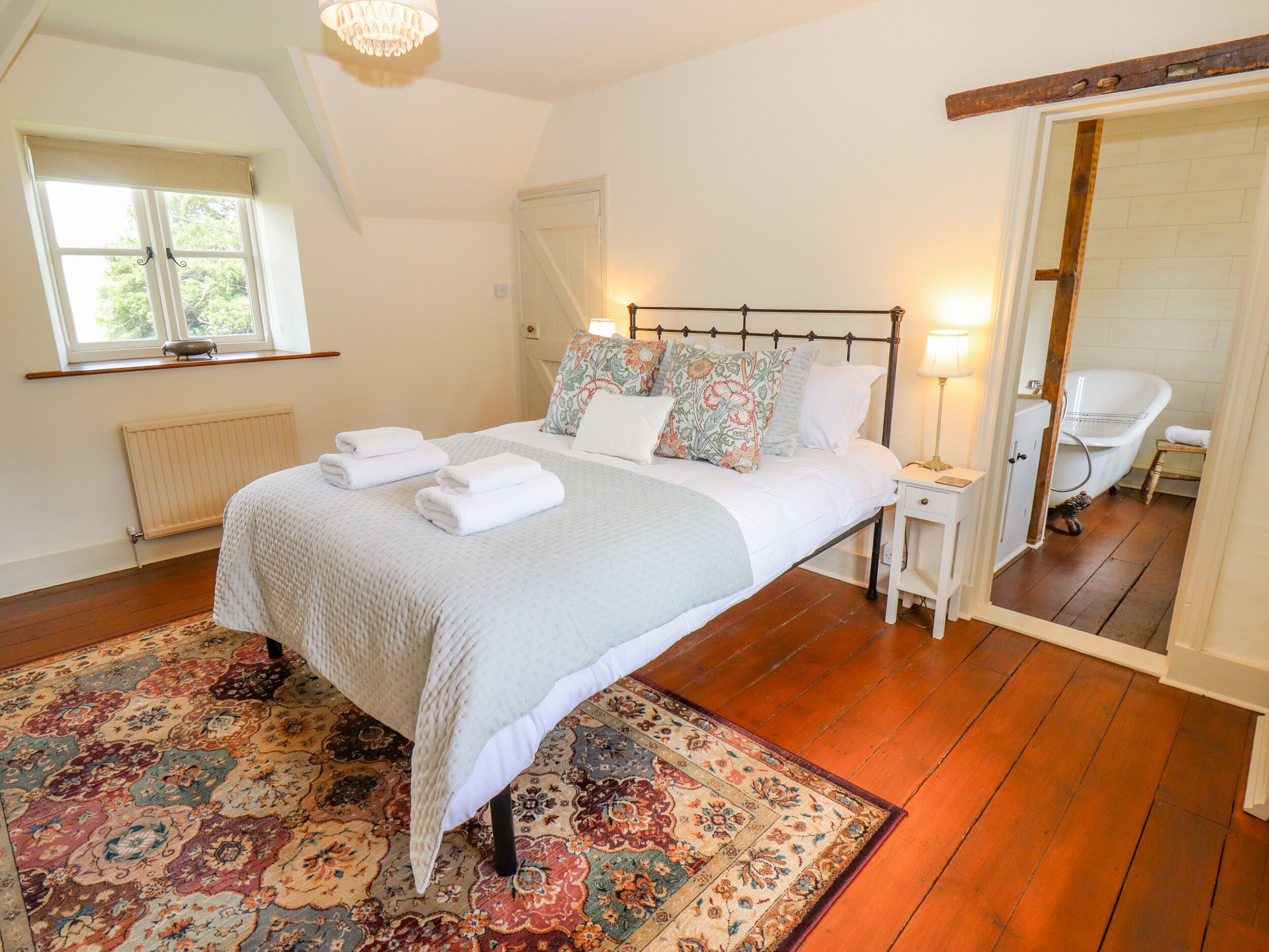 Cottage | Interior