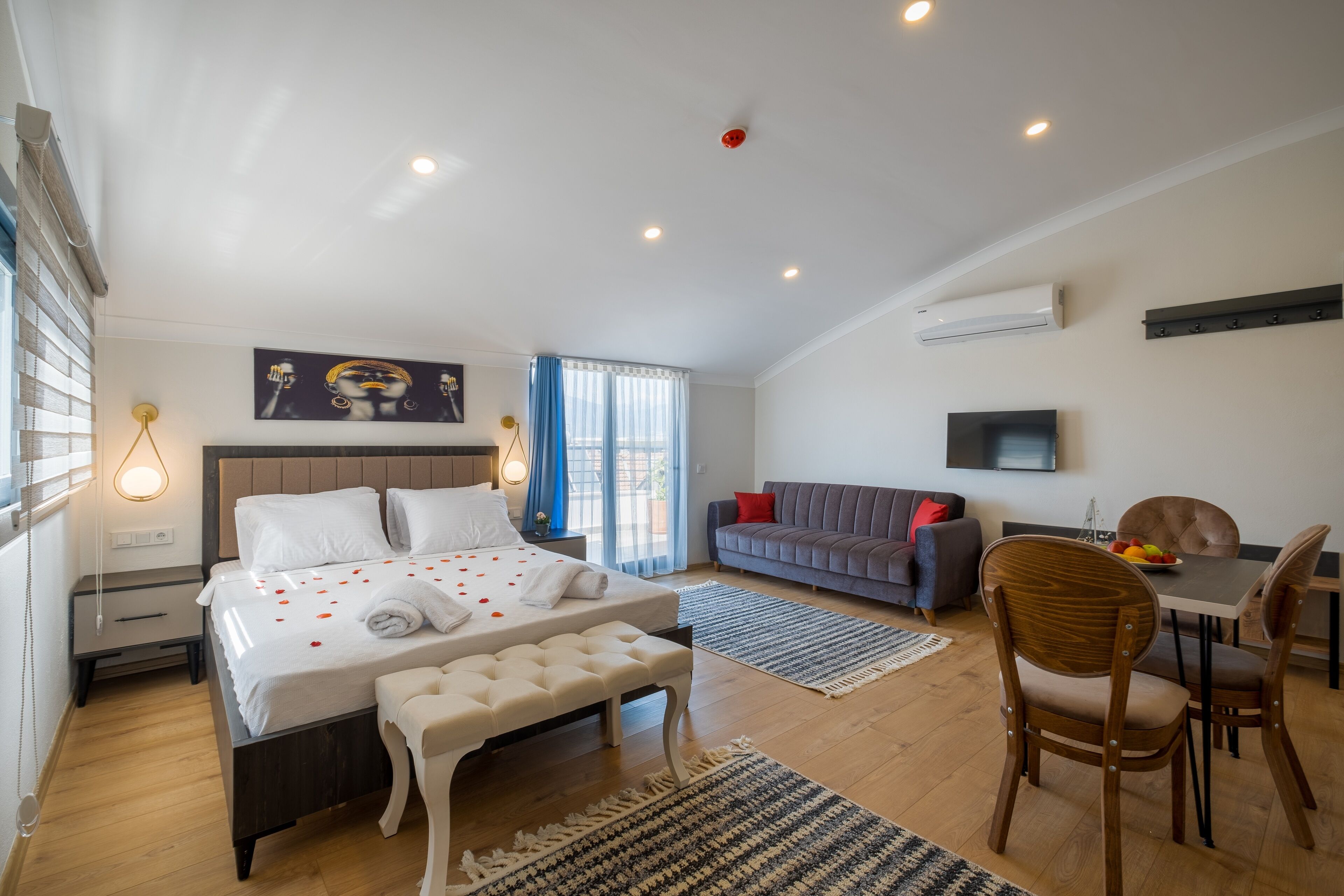 Extended Stay Room (Deluxe Studio) | Bettwäsche aus ägyptischer Baumwolle, hochwertige Bettwaren