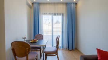 Deluxe Suit Room | Room amenity