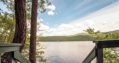 Luxury Lakefront Retreat at Liberty Lake