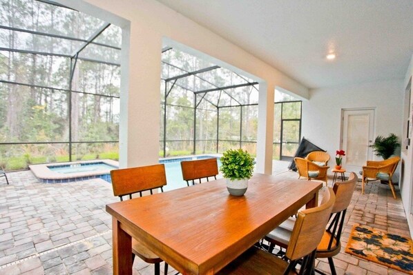 Dining - Storey Lake 7 Bedroom With Extra Large Bedrooms! 7 Home by RedAwning (Kissimmee)