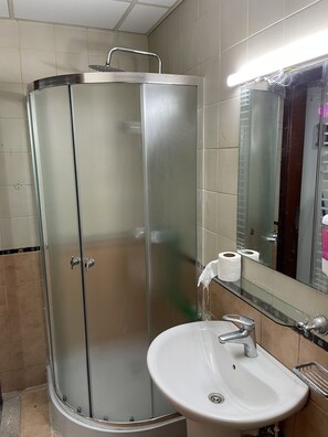 Hair dryer, towels, soap, shampoo - AlBarsha 1 Hostel By PHM (Dubai)