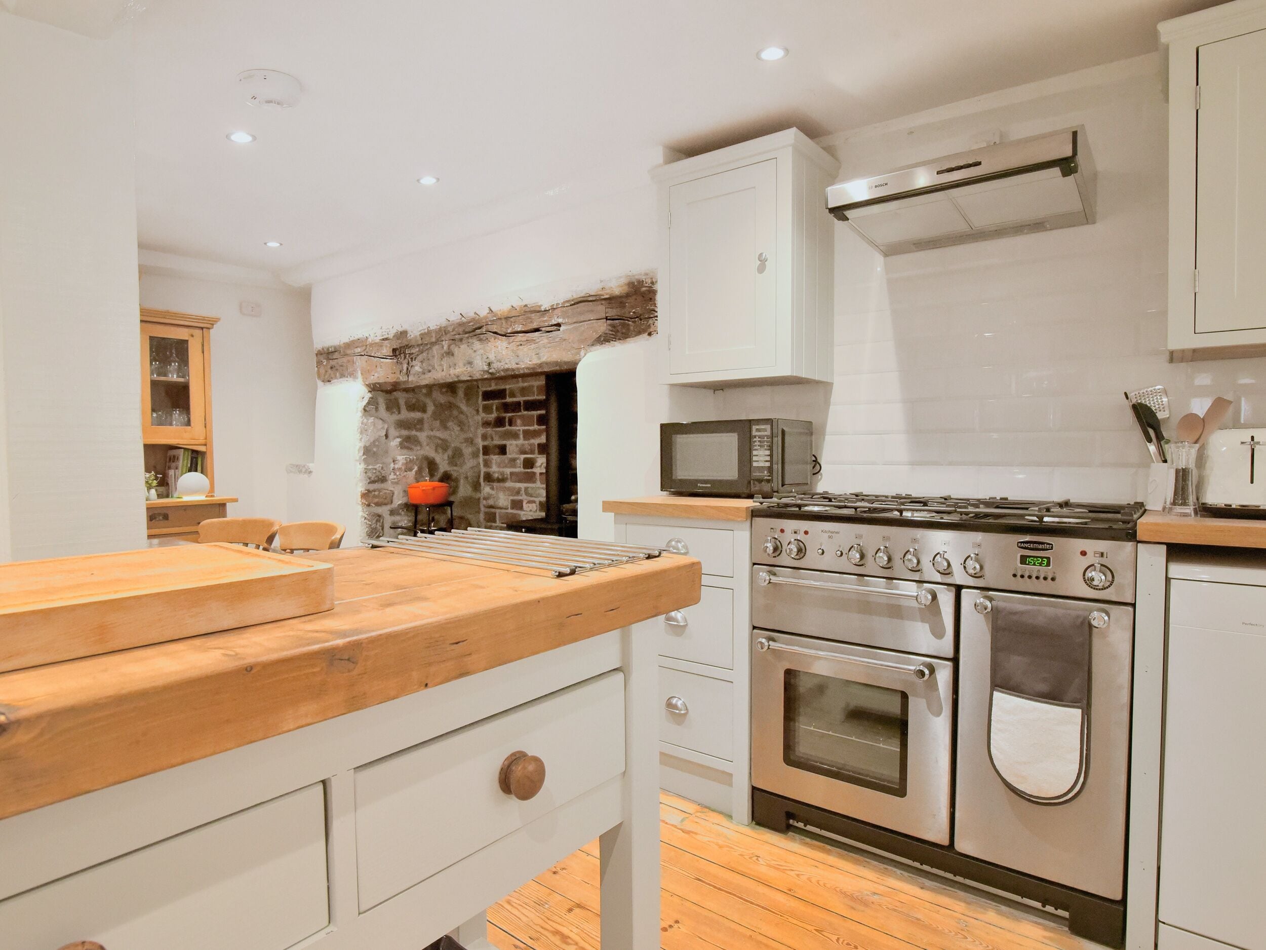 คอทเทจ | ครัวส่วนตัว | ตู้เย็น, เครื่องล้างจาน, กาต้มน้ำไฟฟ้า, เตาปิ้งขนมปัง