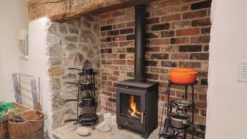 Cottage | Interior
