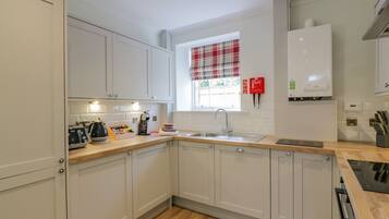 Fridge, dishwasher, electric kettle, toaster