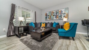 Smart TV - Last Minute Disney Getaway! Townhouse with Private Pool. Book Now! #24728 (Orlando)