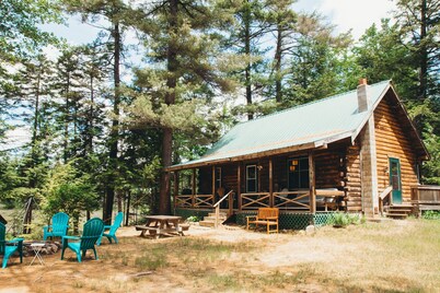 Charming Waterfront Log Cabin